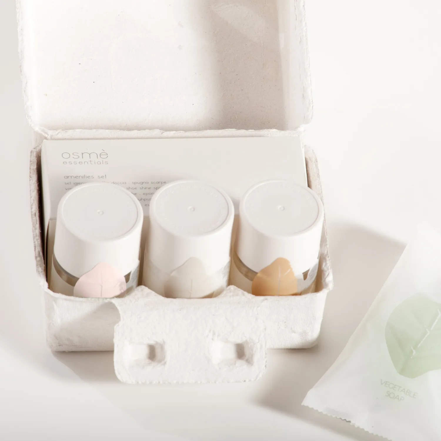 Osmé Eggbox trousse voyage bio 5 soins + accessoires