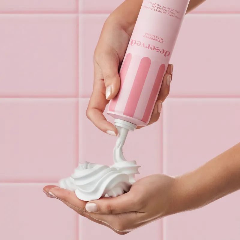Deserved Strawberry Milkshake mousse douche fraise douce
